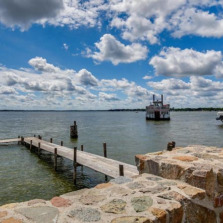 Cozy Clear Lake Home - Walk To Town And Boat Dock! Bagian luar foto